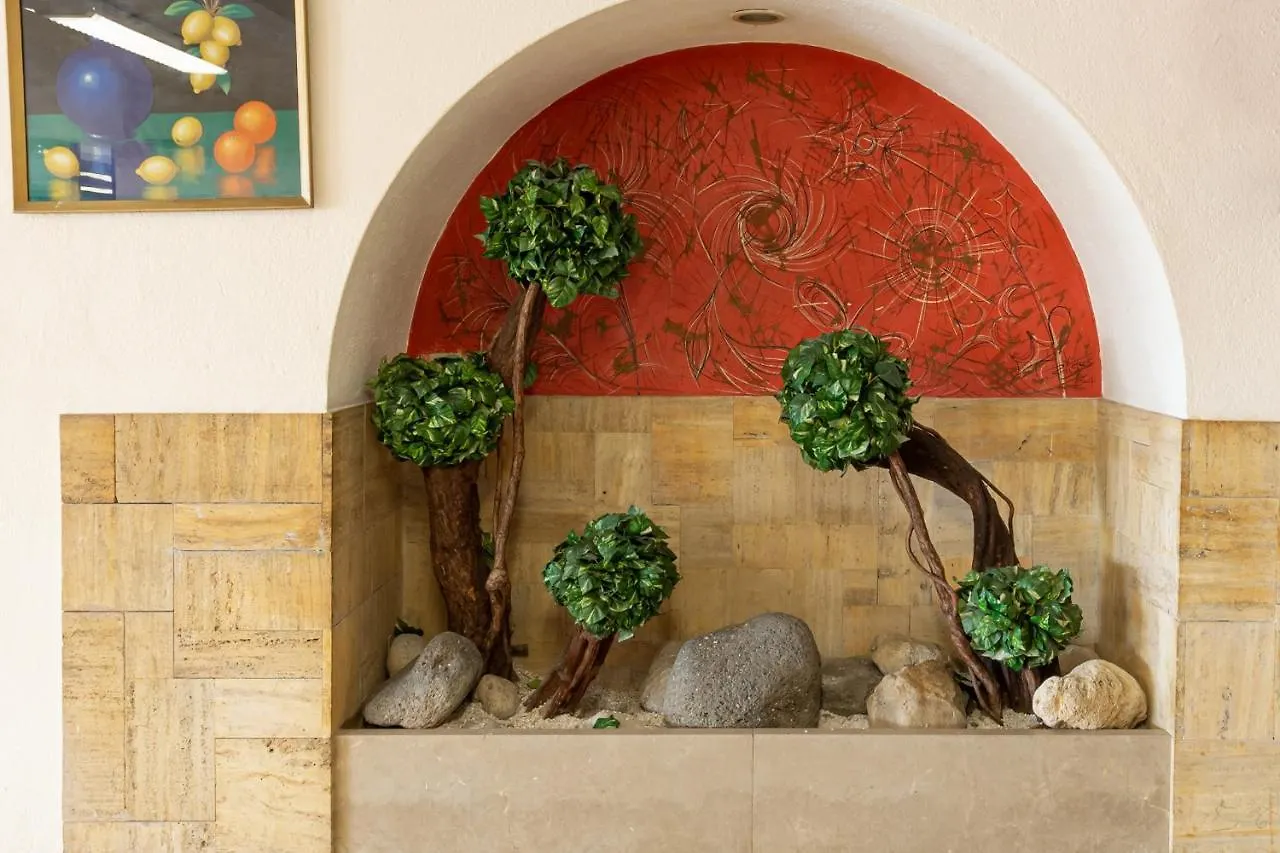 Checkin Trave Hotel Figueres  3*, Figueres (Girona) Spanje